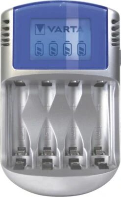 Varta LCD-Charger (4x Mignon 2.600 MAh)+12V&USB -Haushaltsgerätegeschäft 0584945 bild2 20220204 130115